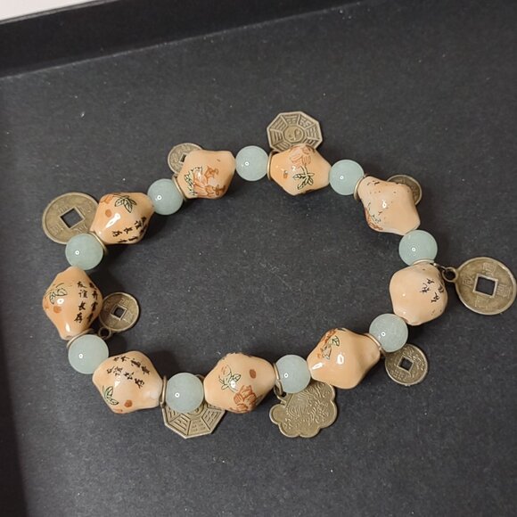 8 Inch Faux Coin Stretch Bracelet - Picture 9 of 10
